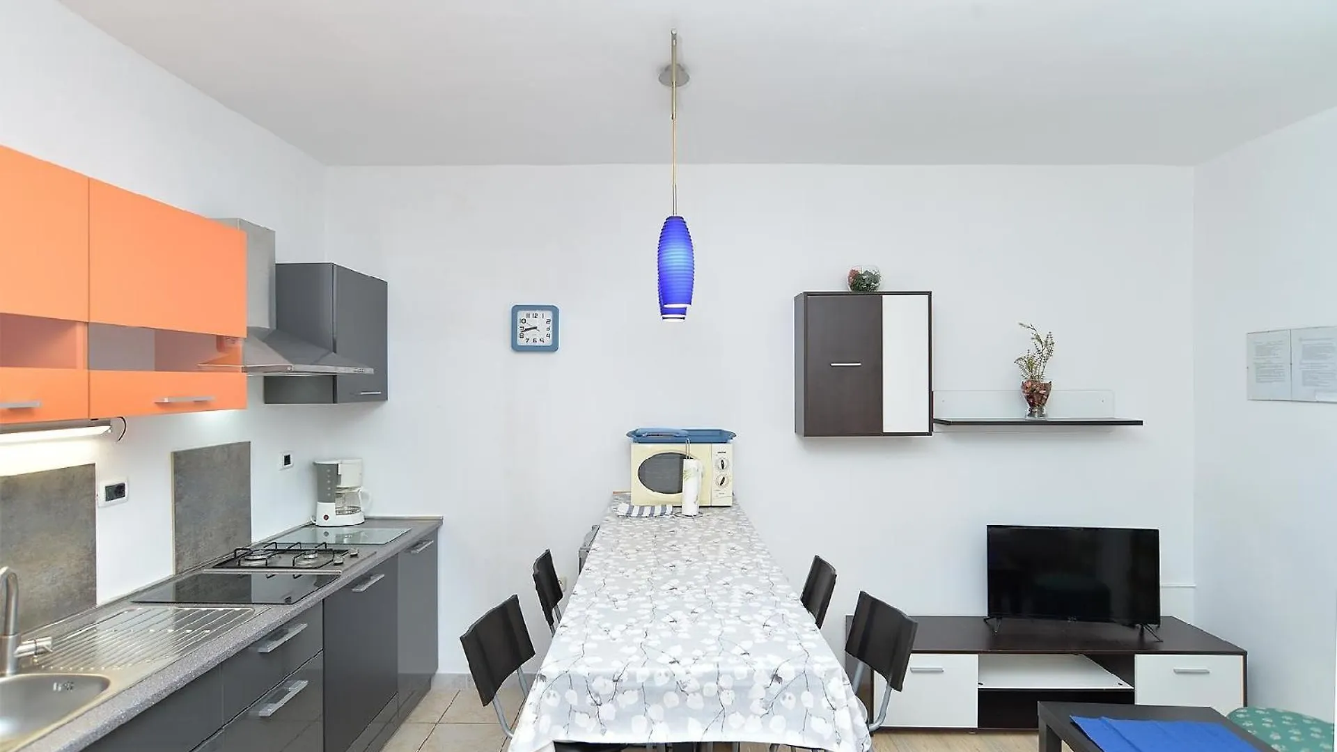 Apartment Ferienwohnung Fuer 3 Personen Ca 35 Qm In Stinjan, Istrien Istrische Riviera Croatia