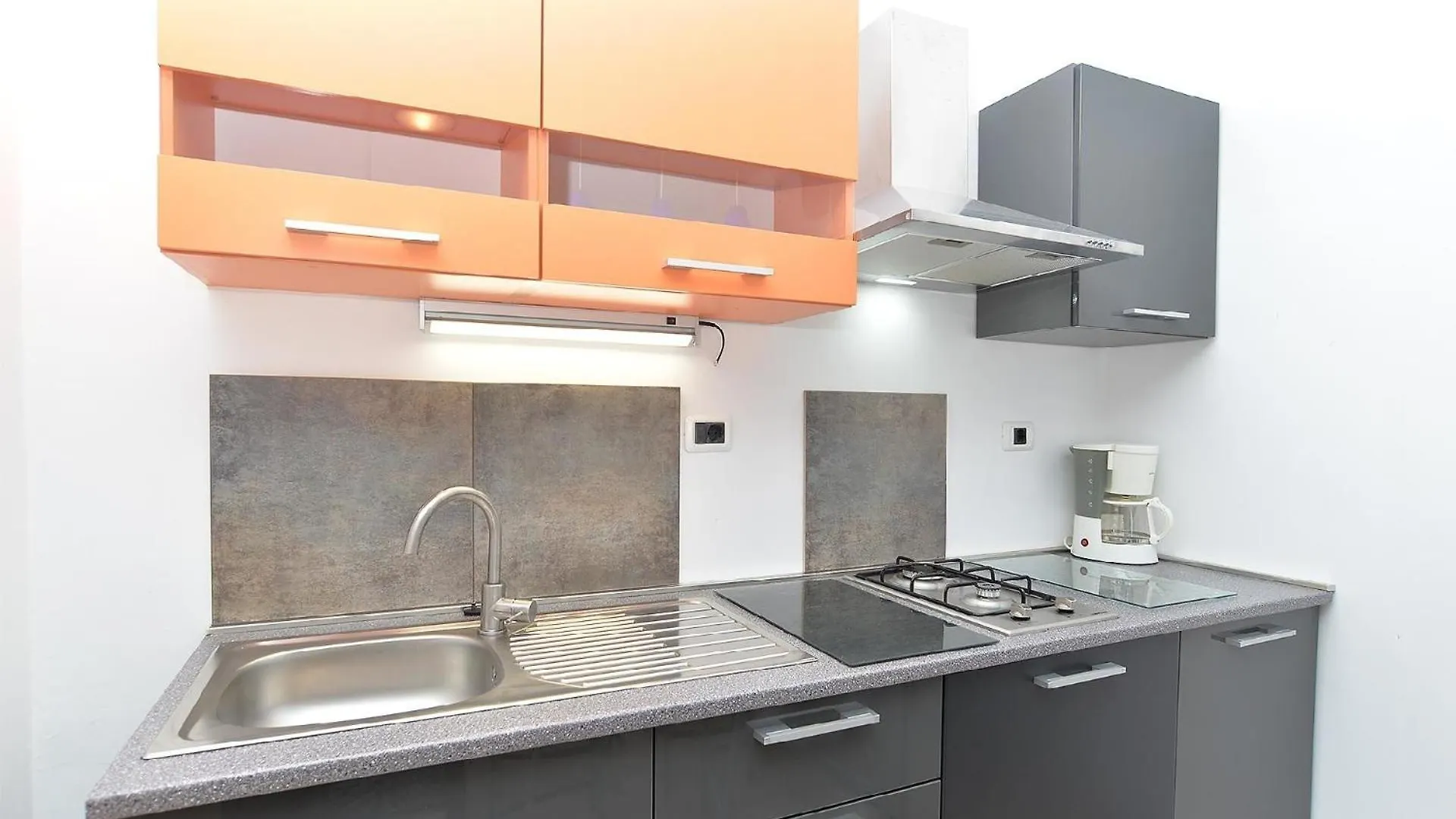 Ferienwohnung Fuer 3 Personen Ca 35 Qm In Stinjan, Istrien Istrische Riviera 0*, Stinjan